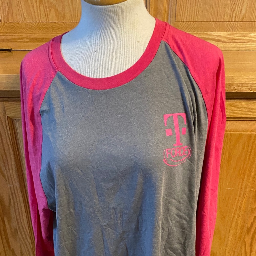 NWOT Women's Elevate T-Force Large 3/4 Sleeves #SocialSwag T-Shirt Casual Tee